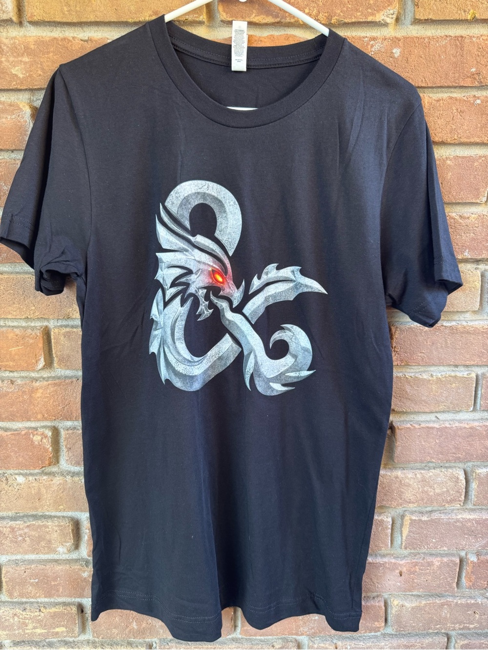 Dungeon Dragons Size Medium Unisex Black Graphic T-Shirt NWOT PTP 17”